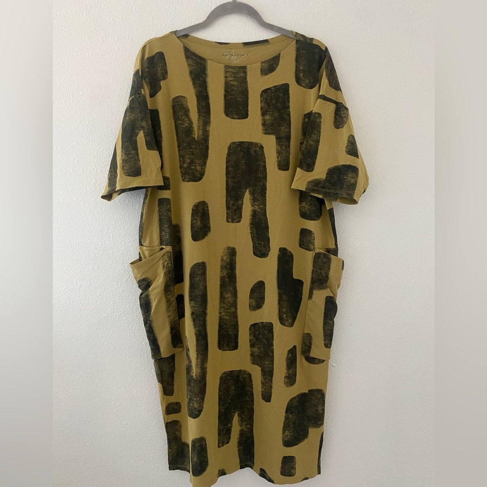 Matthildur | Pima Cotton T Dress | Black and Gold